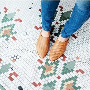 NISOLO Ama Woven Mules Size 7.5 Leather Tan